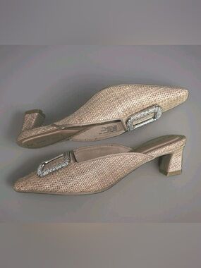 Anne Klein iFLEX Mule Laverne 7.5 Natural Woven Silver Bling Embellished Beige